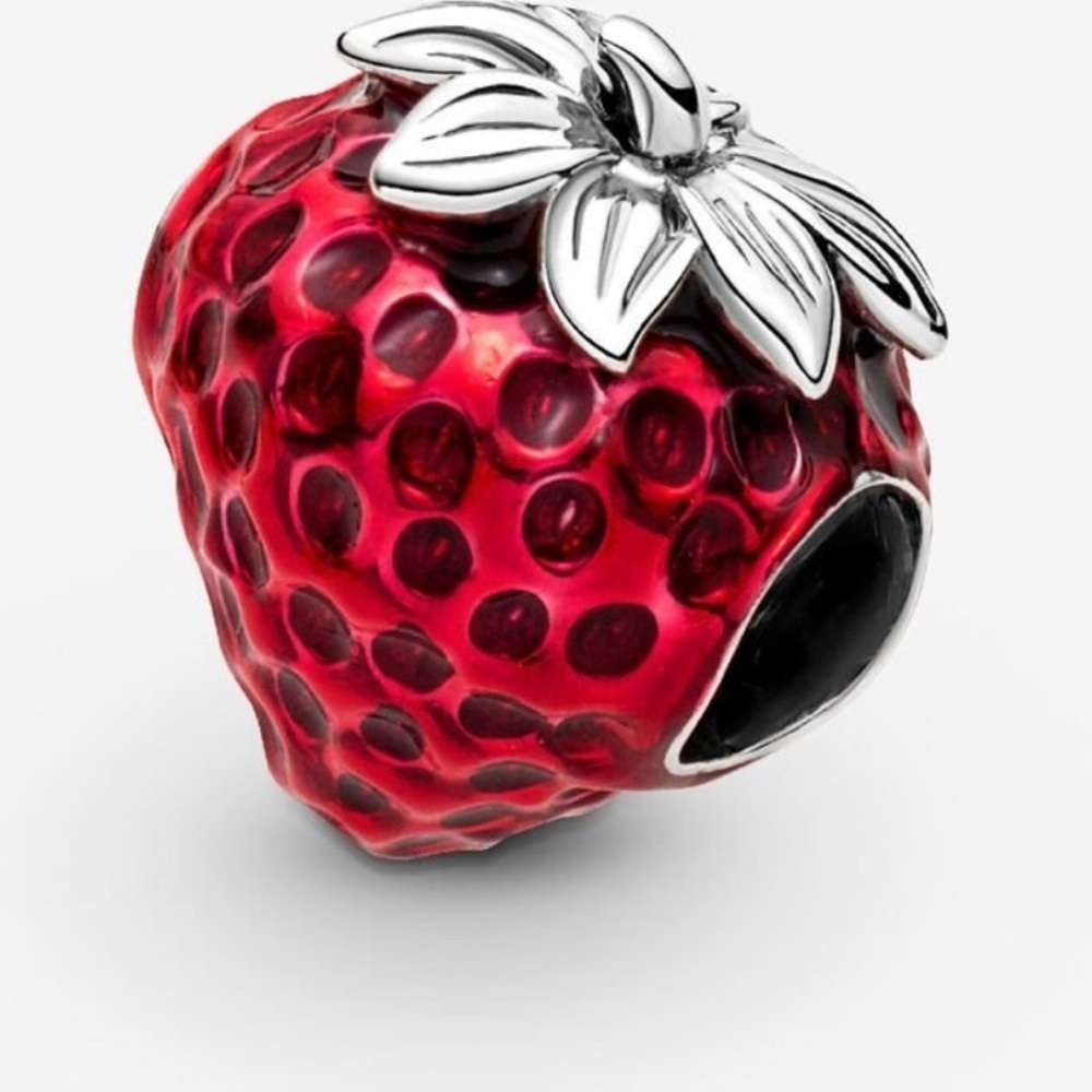 Pandora Seeded Strawberry Fruit Charm
Sterling silver
Brand New! - Picture 5 of 6